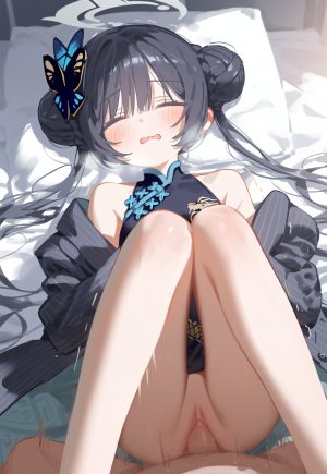 蔚蓝档案,竜華キサキ,黑发,脸红,breasts,汉服,双团子头,连衣裙,包子頭,发饰,光晕,长发,横臥,開口,sleeping,张腿,结发,双马尾,猫咪,censored,POV,AI生成图