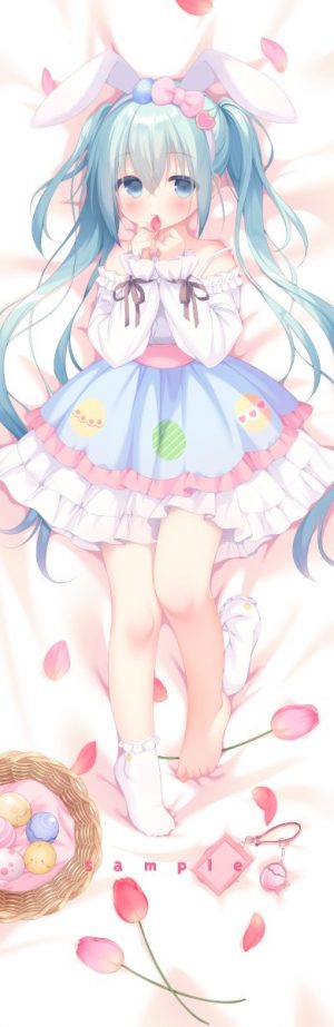 原创,ぴよ寺むちゃ,兽耳,露肩,裸足,碧眼,脸红,兔耳,抱枕,绿发,长发,长袖,视线正对,横臥,花瓣,衬衫,短裙,笑顔,single,双马尾,白丝